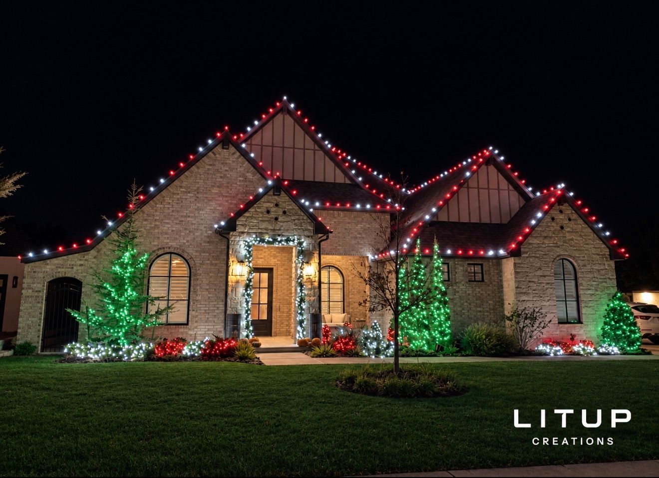 christmas-light-installation-nichols hills
